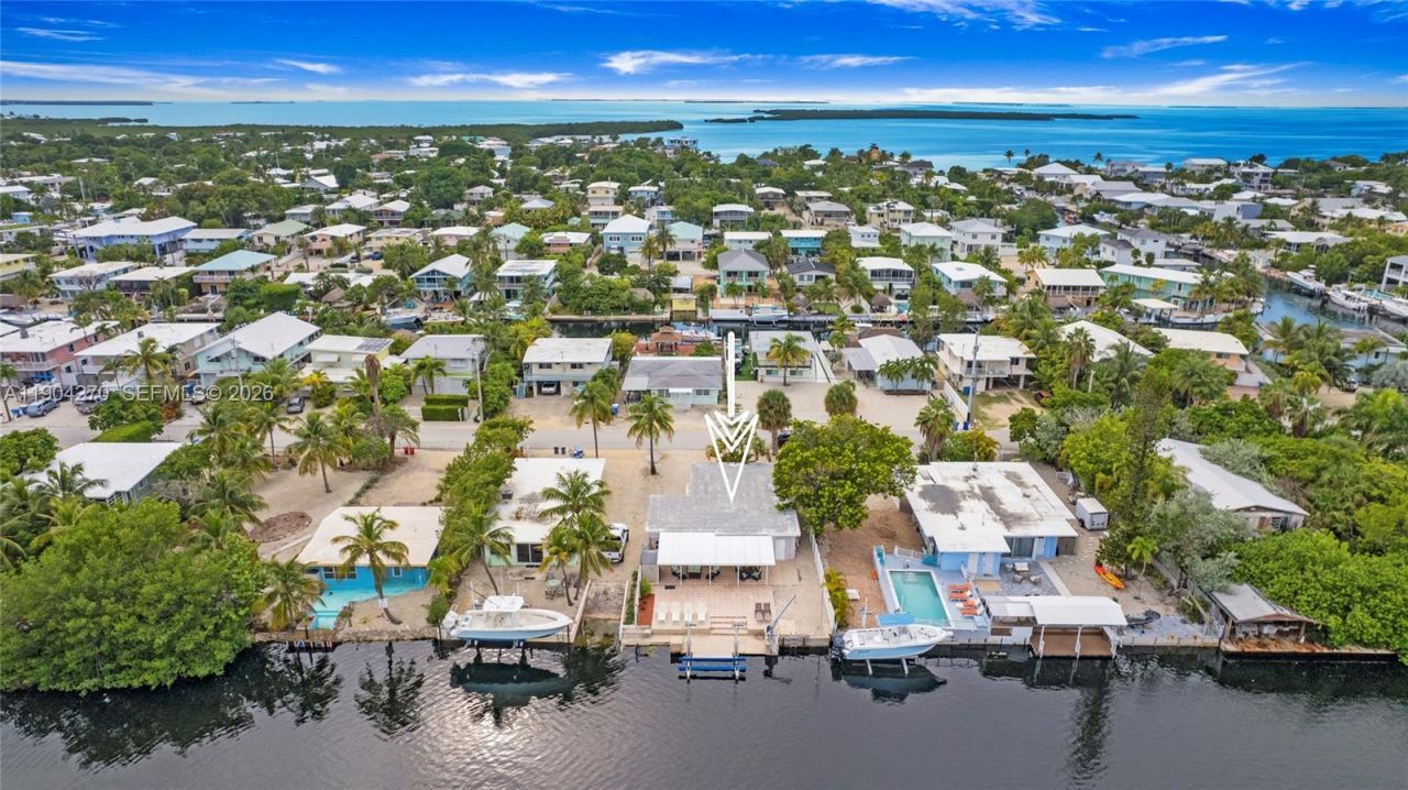 132 E Gardenia St, Tavernier, FL 33070 Photo