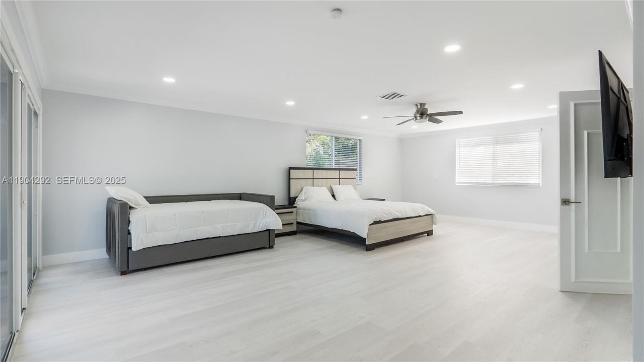 2445 SE 8 St, Pompano Beach, FL 33062 Photo