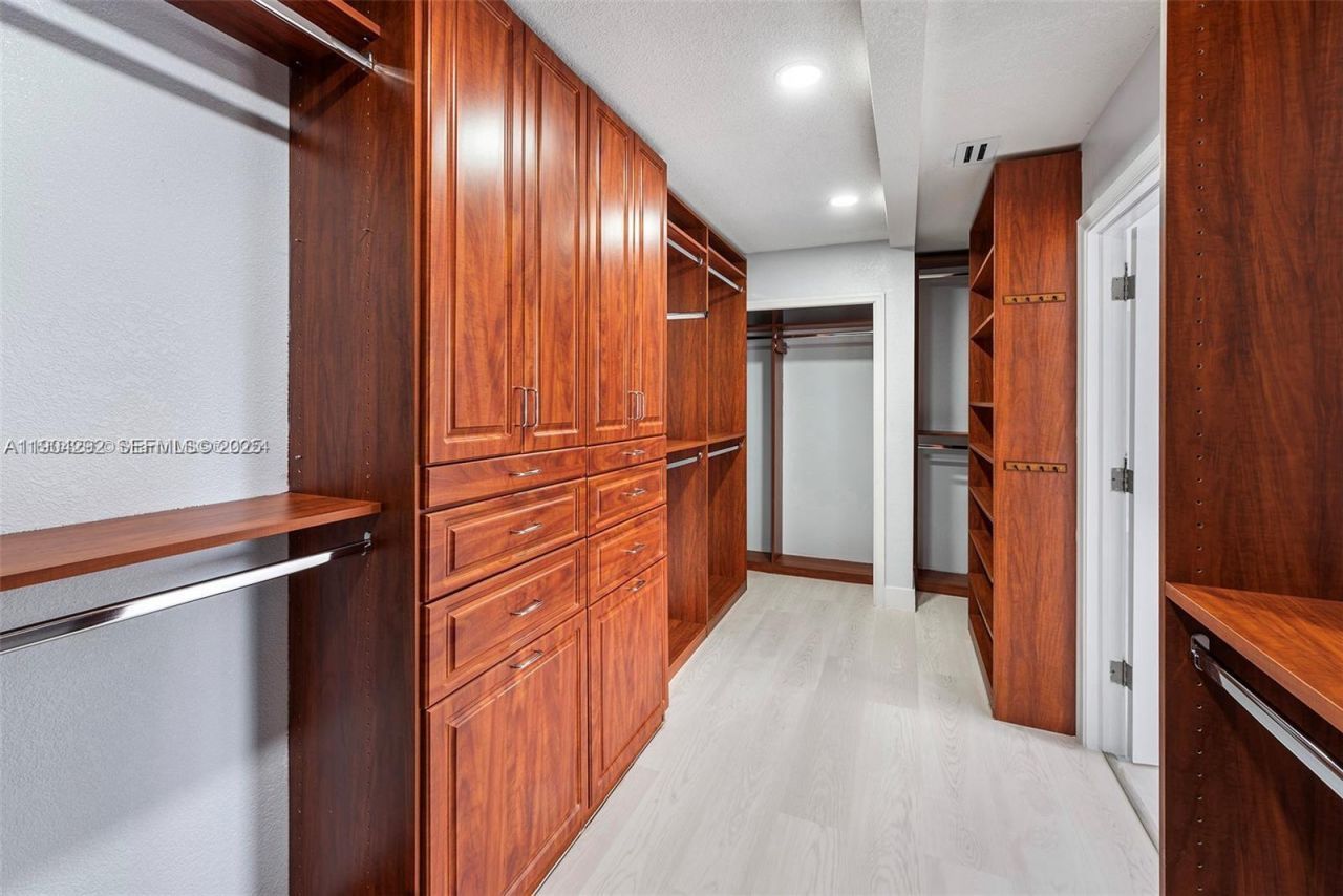 2445 SE 8 St, Pompano Beach, FL 33062 Photo