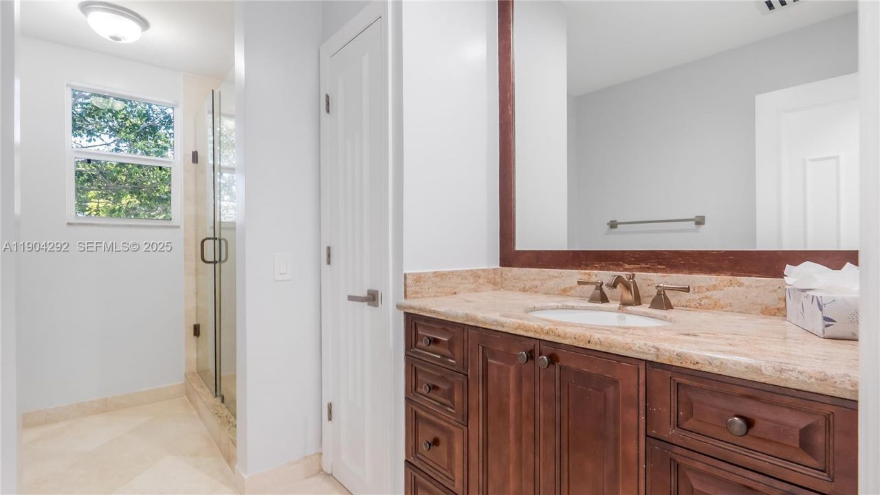 2445 SE 8 St, Pompano Beach, FL 33062 Photo