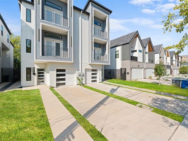2511 Crossman Avenue, Dallas, TX 75212