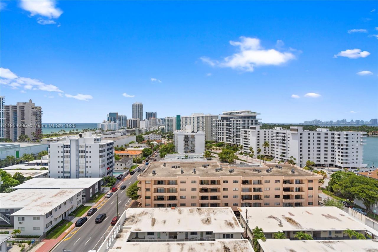 401 69th St, Unit 1204, Miami Beach, FL 33141 Photo