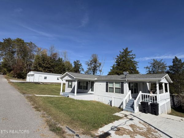 179 Moonview Drive, LaFollette, TN 37766