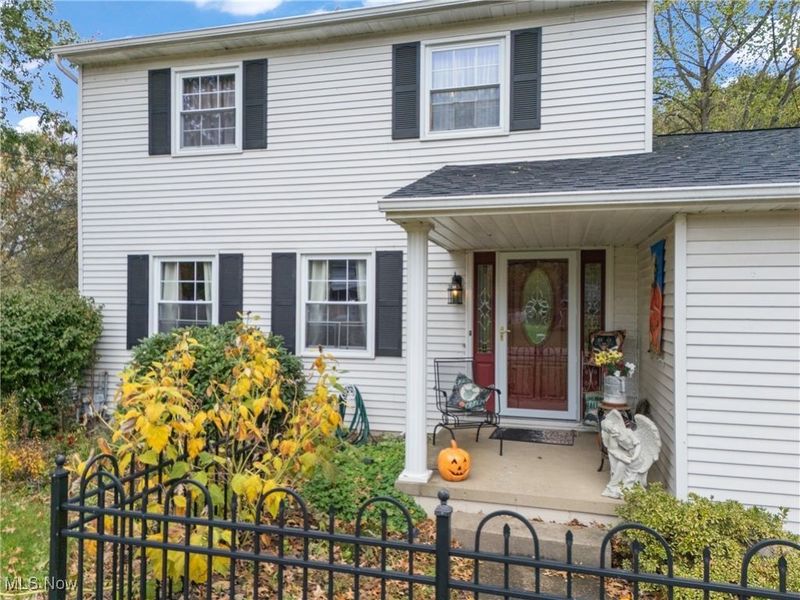 8459 Whitmer Avenue NE, Canton, OH 44721 Photo 2