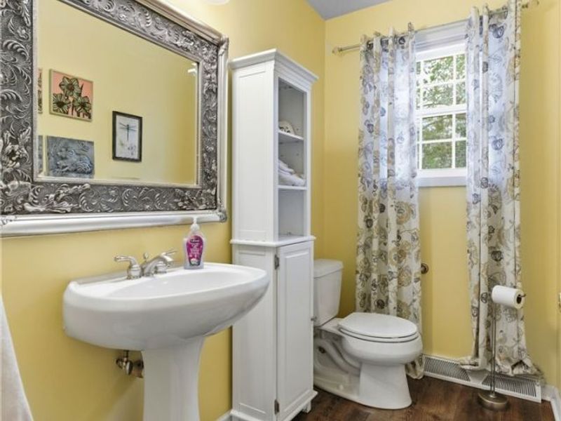 8459 Whitmer Avenue NE, Canton, OH 44721 Photo 32