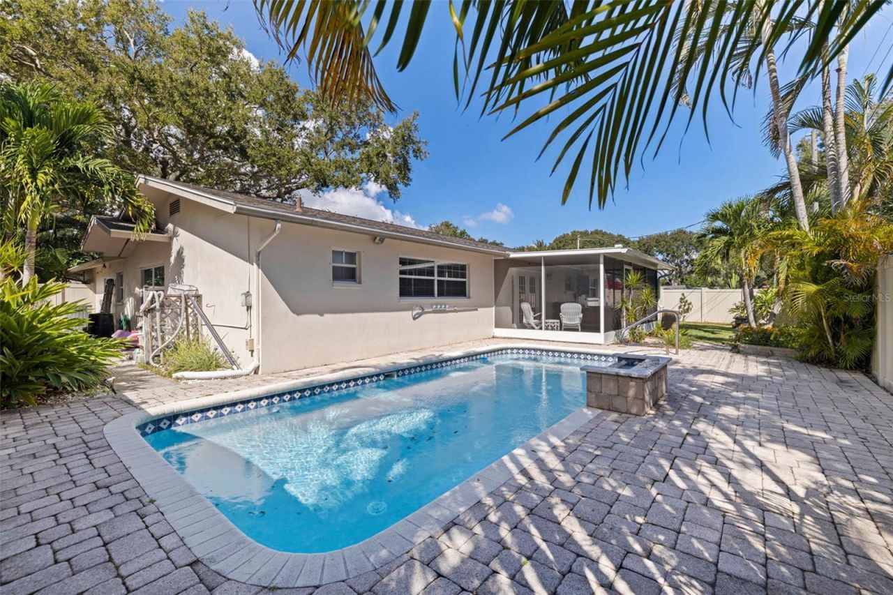 925 Irene Avenue, Largo, FL 33771 Photo