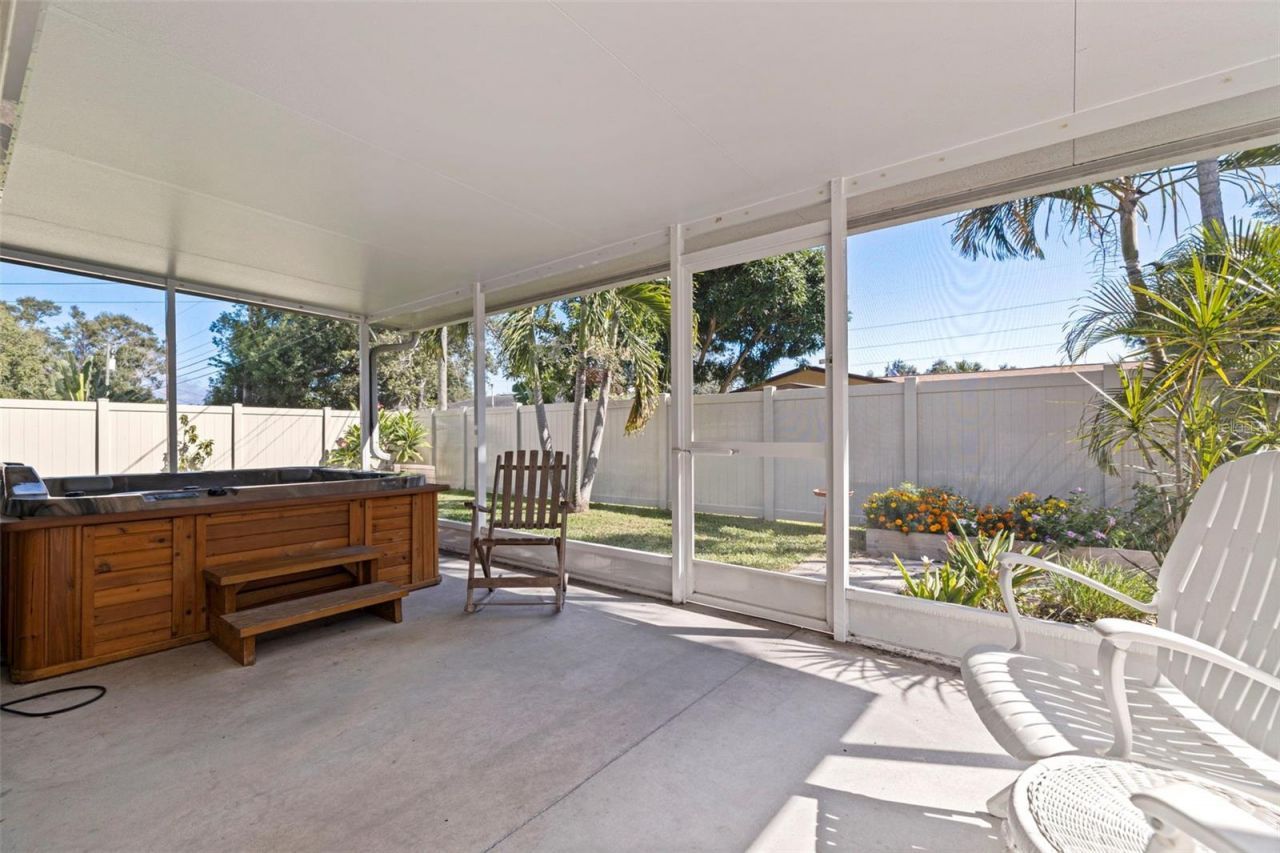 925 Irene Avenue, Largo, FL 33771 Photo