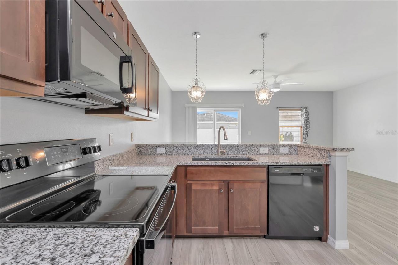 4035 11th Street E, Bradenton, FL 34208 Photo