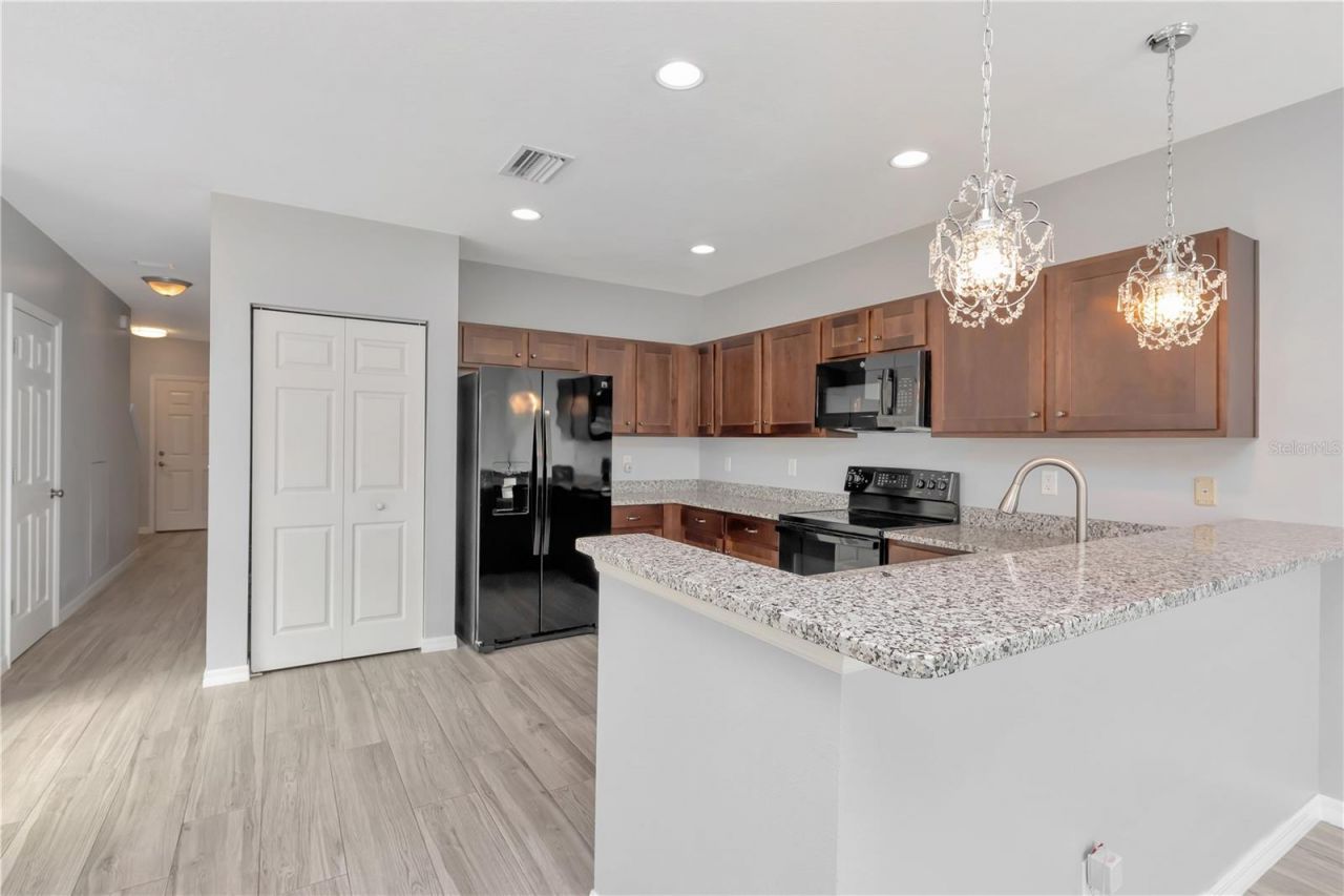 4035 11th Street E, Bradenton, FL 34208 Photo