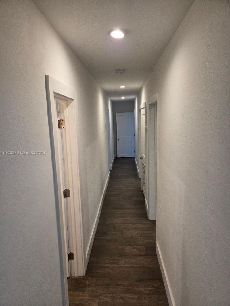 8220 SW 48th St, Miami, FL 33155 Photo