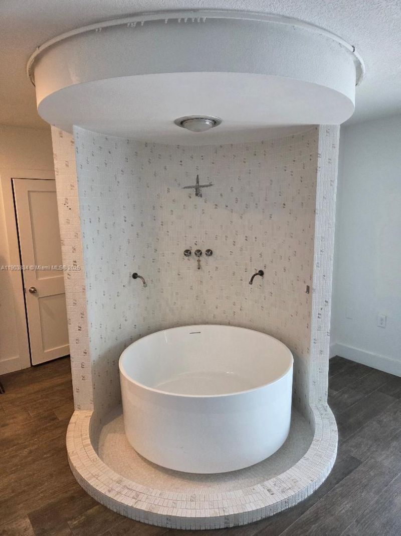 8220 SW 48th St, Miami, FL 33155 Photo