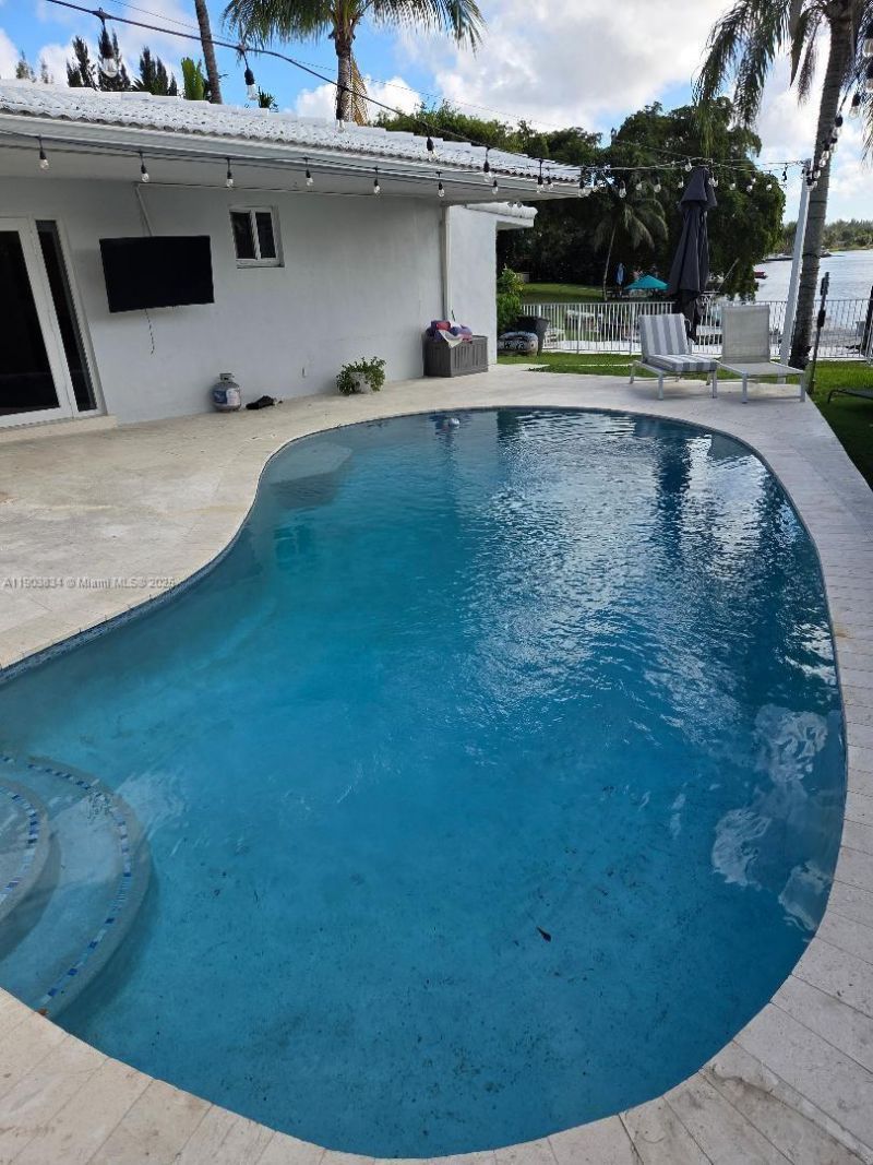 8220 SW 48th St, Miami, FL 33155 Photo