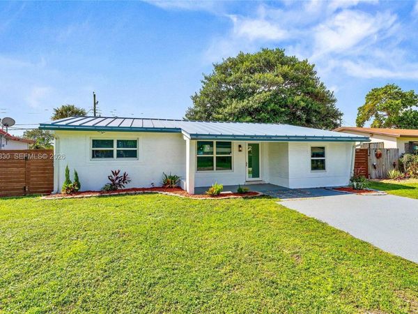4649 SW 28th Ave, Dania Beach, FL 33312