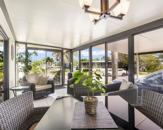 8560 SW 20th St, Davie, FL 33324 Photo