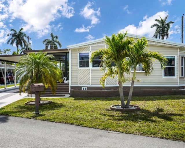 8560 SW 20th St, Davie, FL 33324 Photo