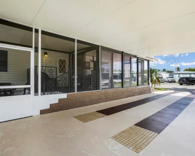 8560 SW 20th St, Davie, FL 33324 Photo