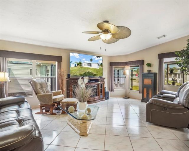 8560 SW 20th St, Davie, FL 33324 Photo