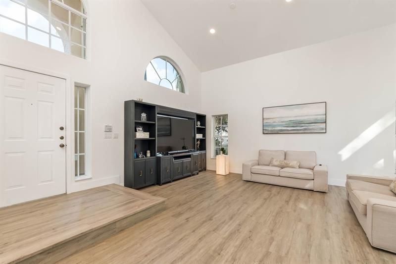 524 Water Point, Weston, FL 33326 Photo