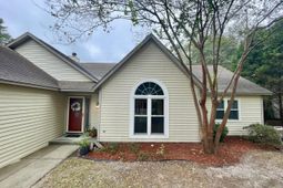 219 Gloria Street photo 4