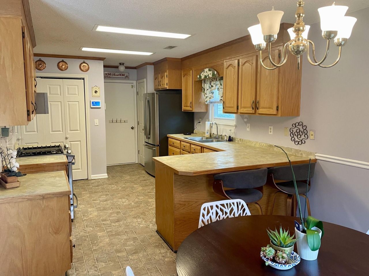 219 Gloria Street Photo 26