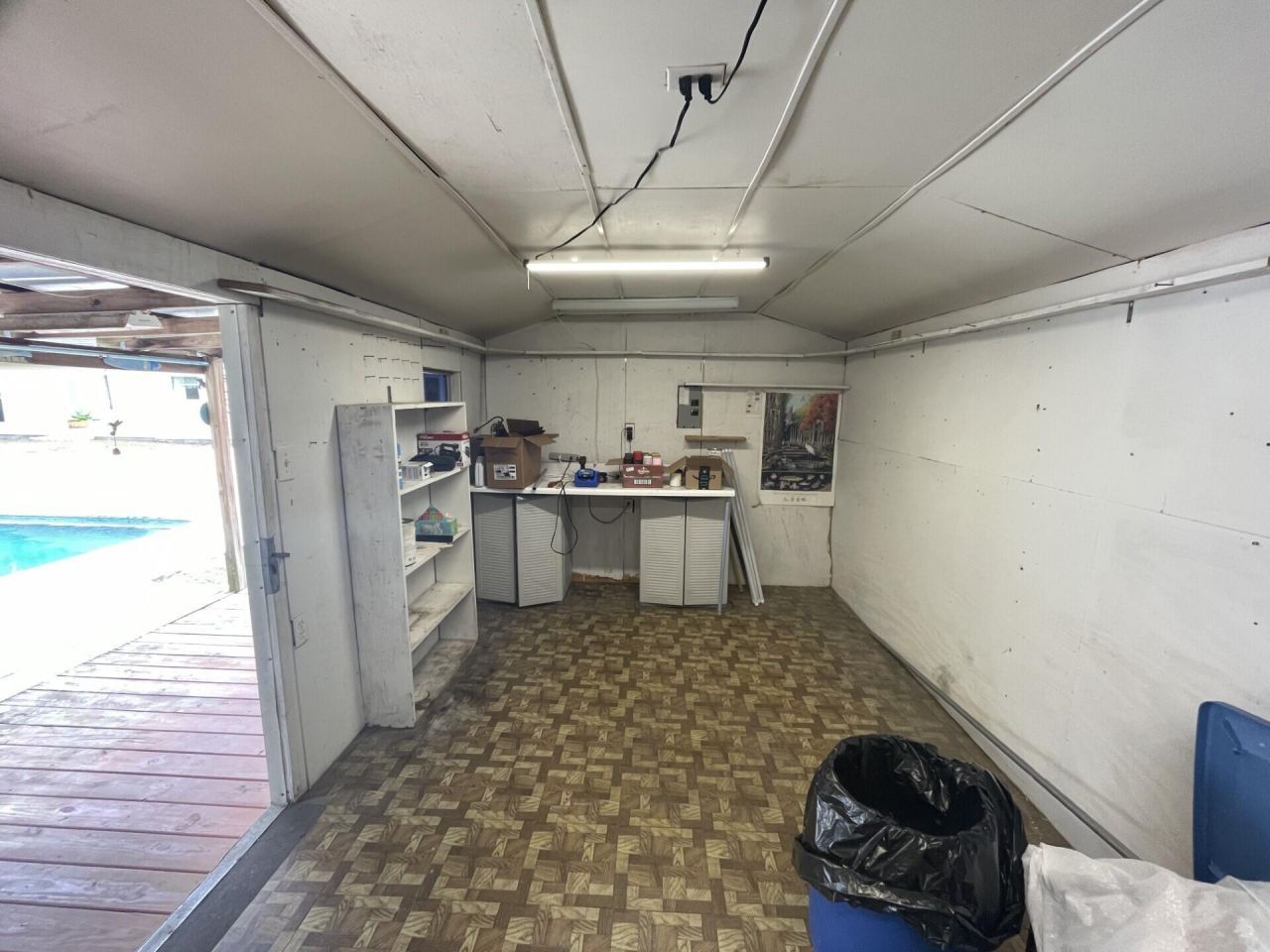 219 Gloria Street Photo 39