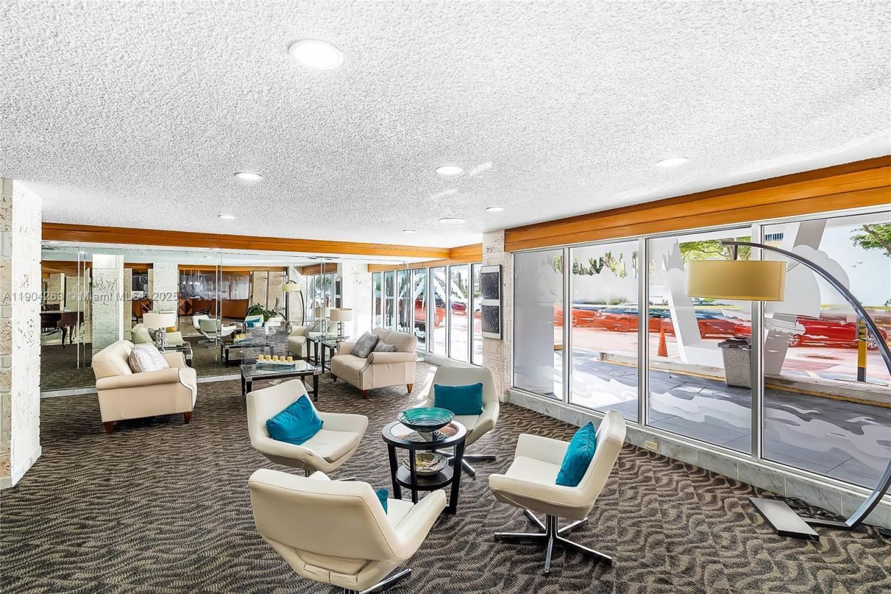 301 174th St, Unit 2208, Sunny Isles Beach, FL 33160 Photo