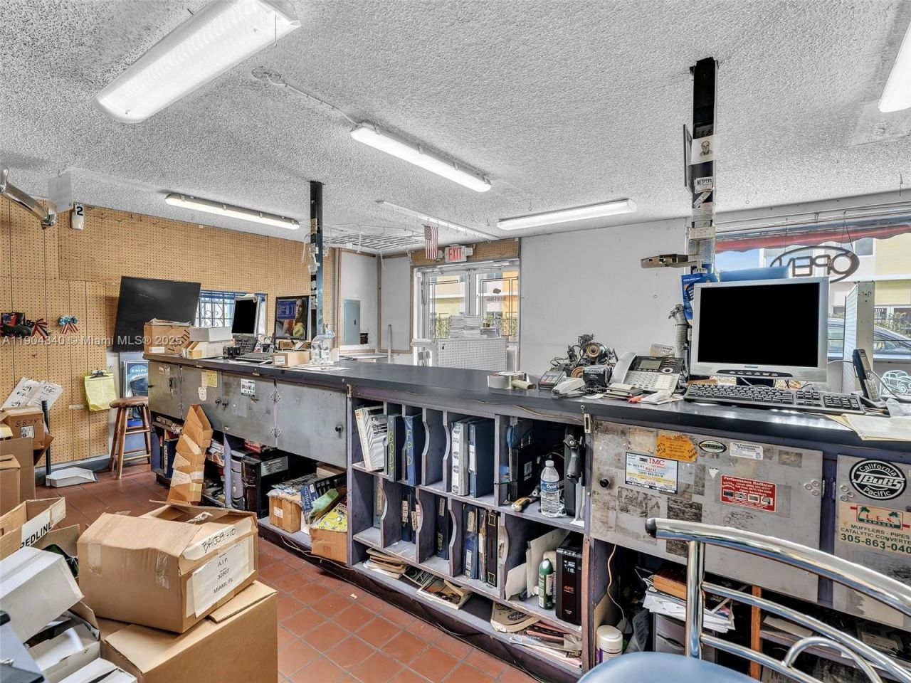 2112 NW 36th St, Miami, FL 33142 Photo