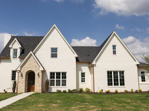 931 Fawn Drive, McGregor, TX 76657