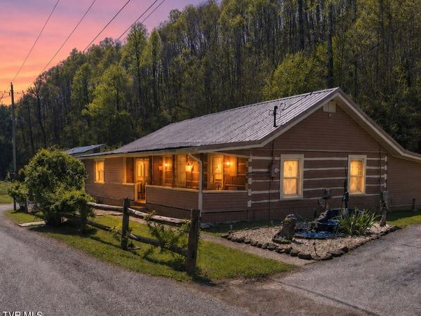 2301 Monarch Road, Saint Charles, VA 24282