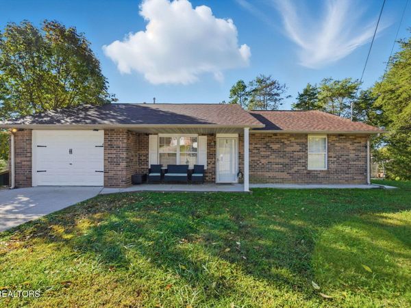 7548 Lyle Bend Lane, Knoxville, TN 37918