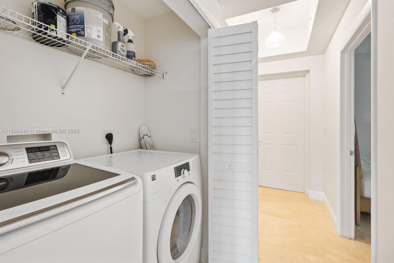 3340 NE 190th St, Unit 405, Aventura, FL 33180 Photo