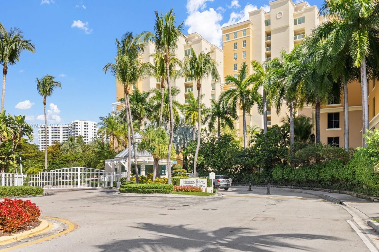 3340 NE 190th St, Unit 405, Aventura, FL 33180 Photo