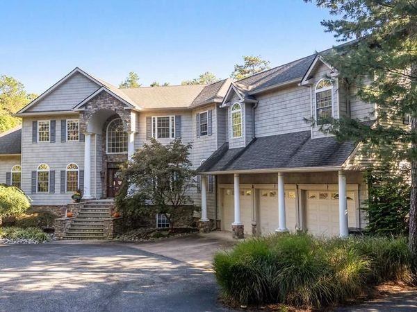 2076 HENDRICKS AVENUE, WATERFORD WORKS, NJ 08089