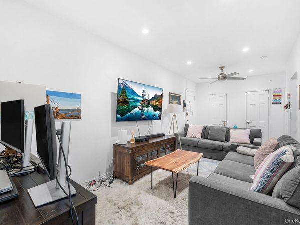 7111 Yellowstone, Unit 5M, Forest Hills, NY 11375