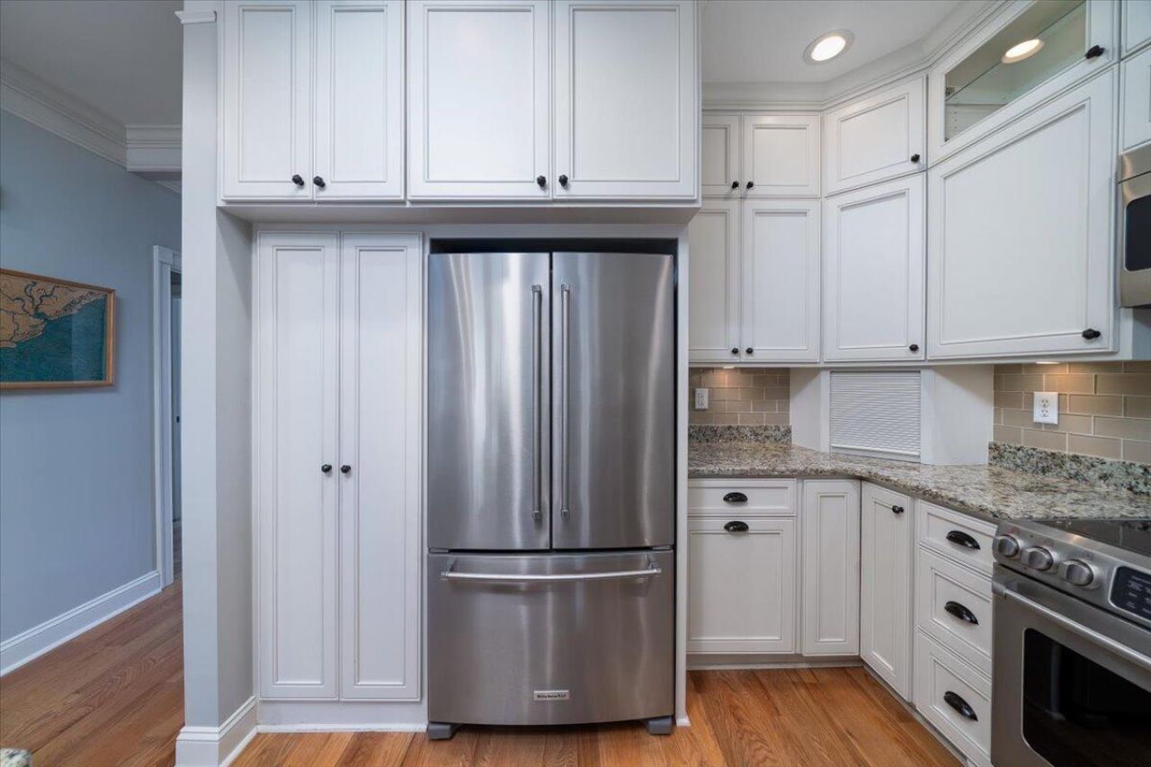 1904 English Ivy Court Photo 13