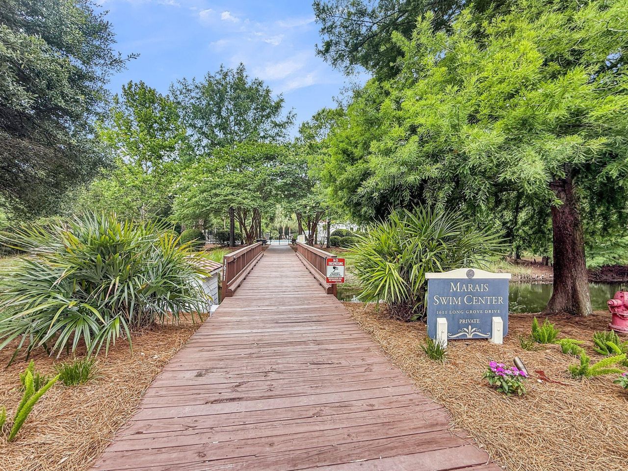 1904 English Ivy Court Photo 30