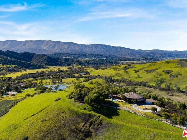 1750 Rambling Oaks Road, Santa Ynez, CA 93460