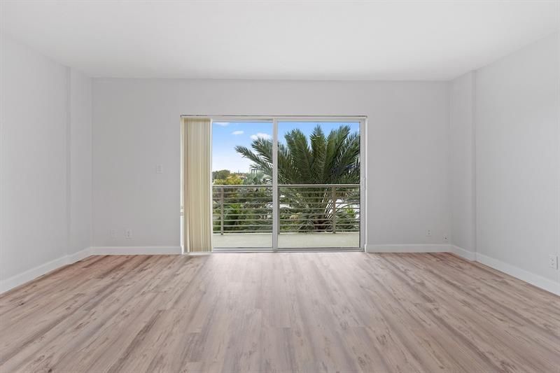 2900 NE 30th Street, Unit 5D, Fort Lauderdale, FL 33306 Photo