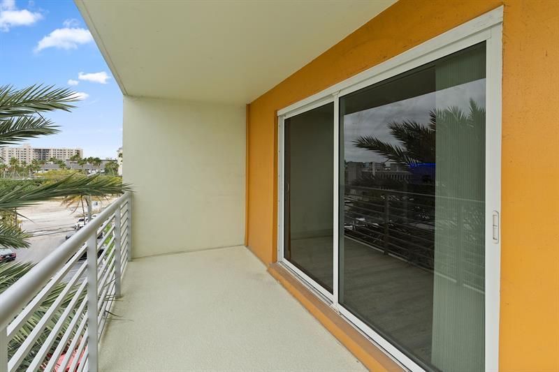 2900 NE 30th Street, Unit 5D, Fort Lauderdale, FL 33306 Photo
