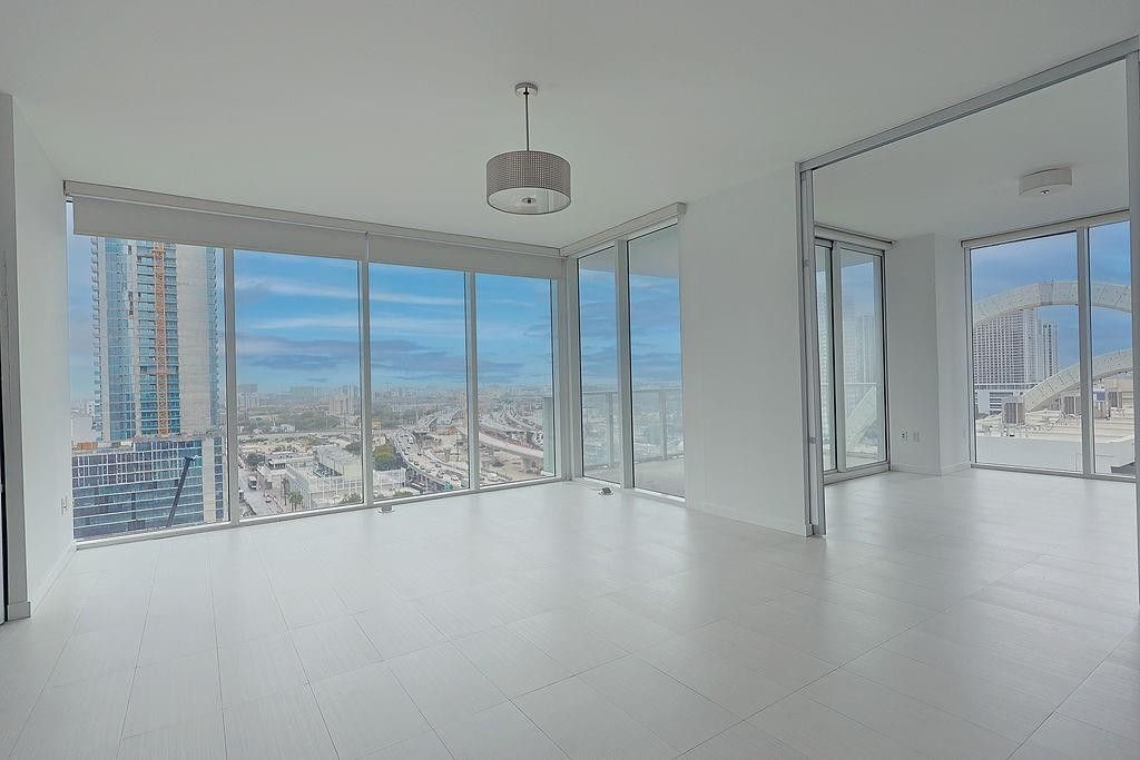 1040 Biscayne Boulevard, Unit 1406, Miami, FL 33132 Photo