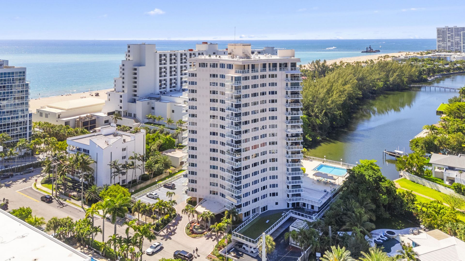 3000 Holiday Drive, Unit 1104, Fort Lauderdale, FL 33316 Photo