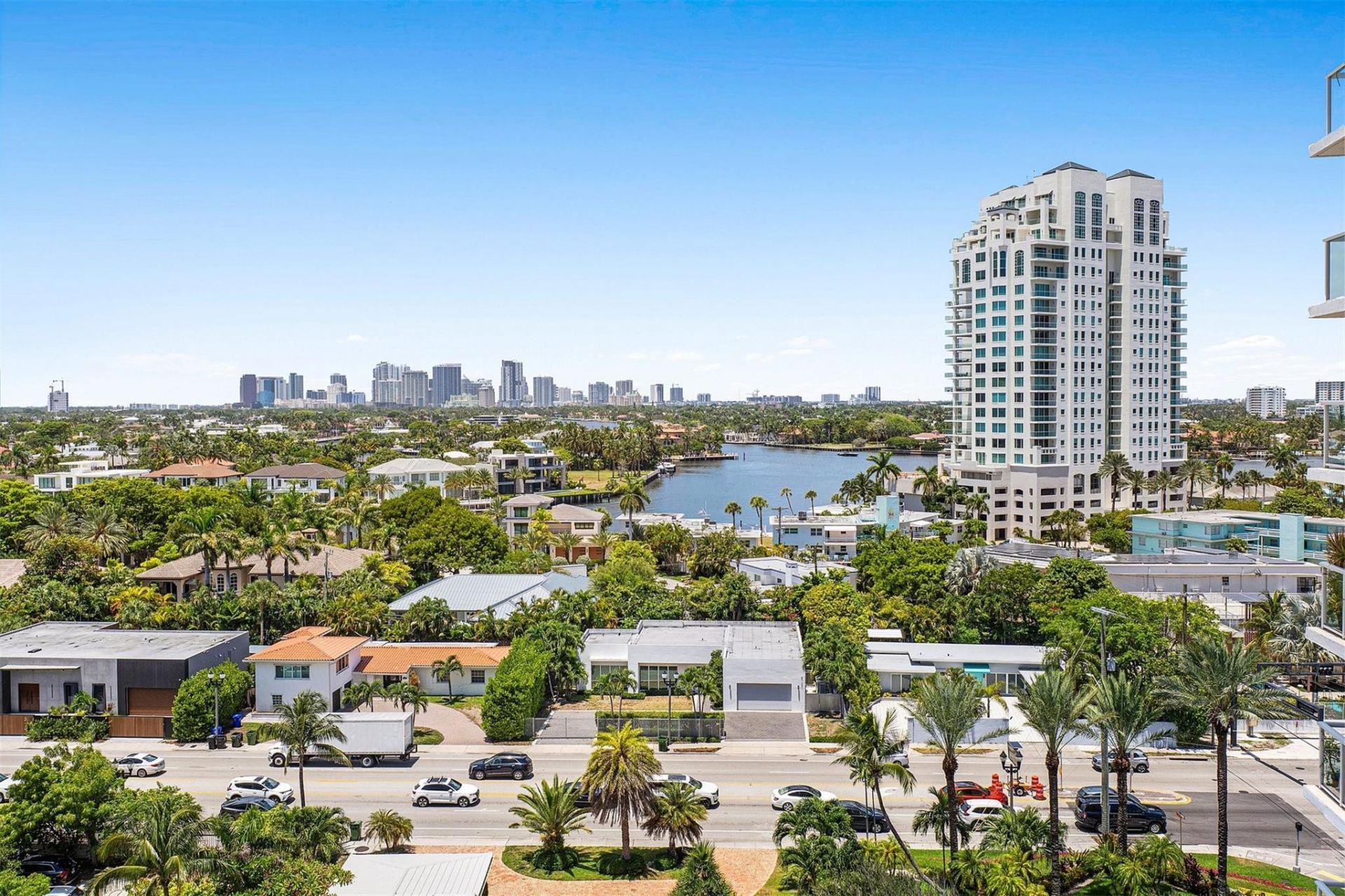 3000 Holiday Drive, Unit 1104, Fort Lauderdale, FL 33316 Photo