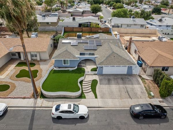 4231 Rimcrest Road, Las Vegas, NV 89121