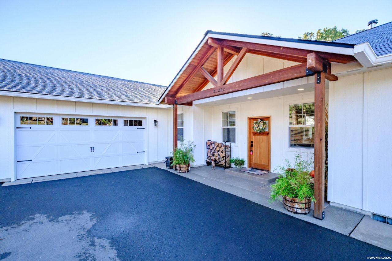 41222 Highway 228, Sweet Home, OR 97386 Main Photo