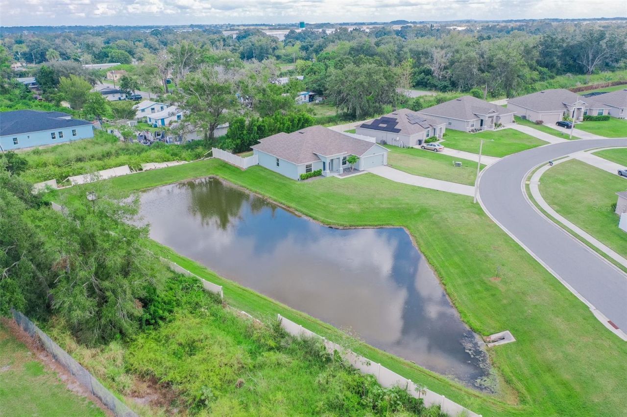 230 Cove At Eagle Lake Circle, Eagle Lake, FL 33839 Photo