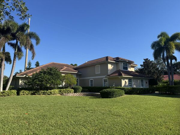 5220 Rosewood Lane, Vero Beach, FL 32966