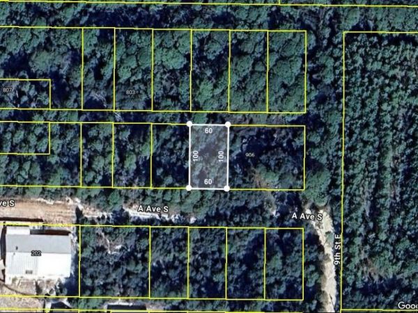 SE A Avenue, Carrabelle, FL 32322