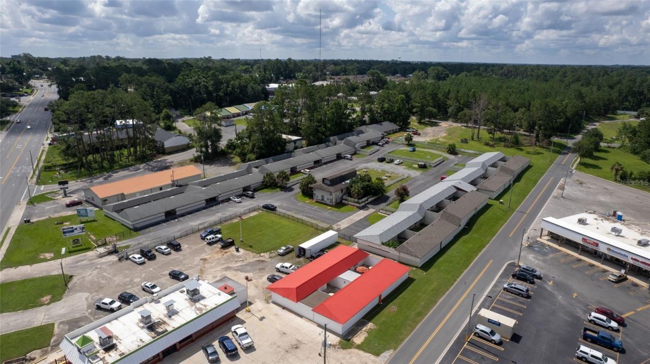 649 W Base Street, Madison, FL 32340 Photo