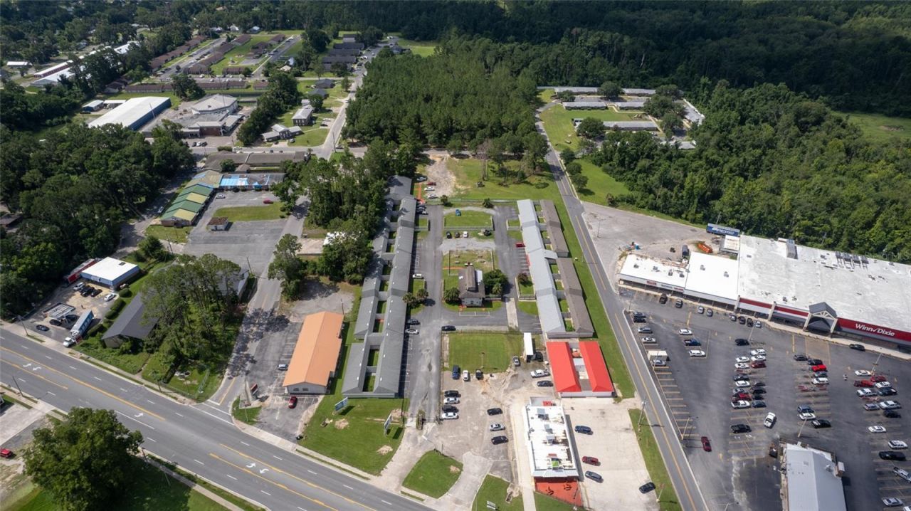 649 W Base Street, Madison, FL 32340 Photo