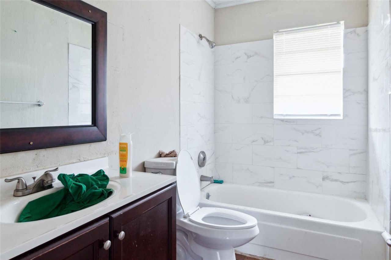 649 W Base Street, Madison, FL 32340 Photo